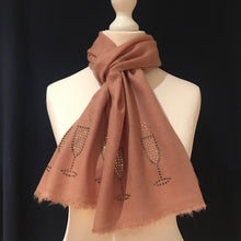 Load image into Gallery viewer, camel merino wool scarf
